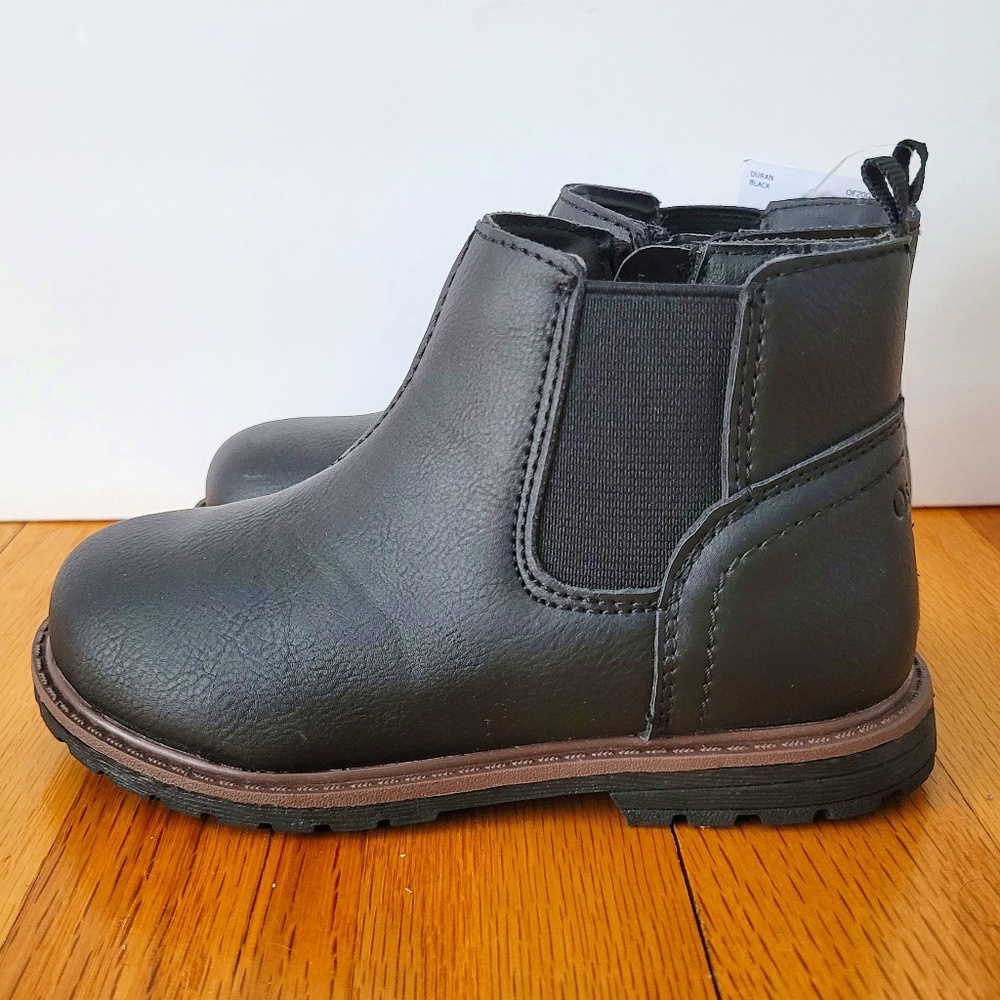 OshKosh Toddler Boots size 9